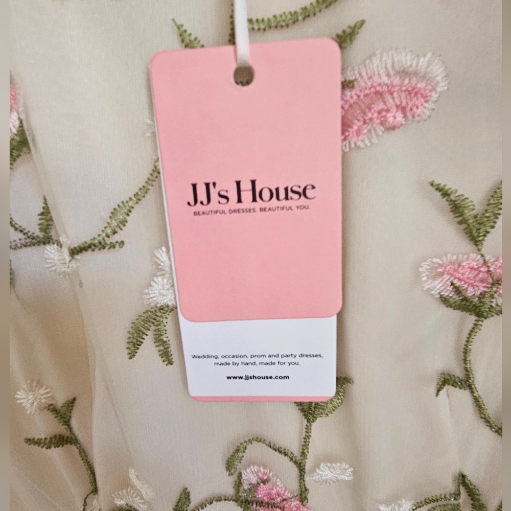 JJ's House Floral Embroidered Long Sleeve Dress - Picture 2 of 4